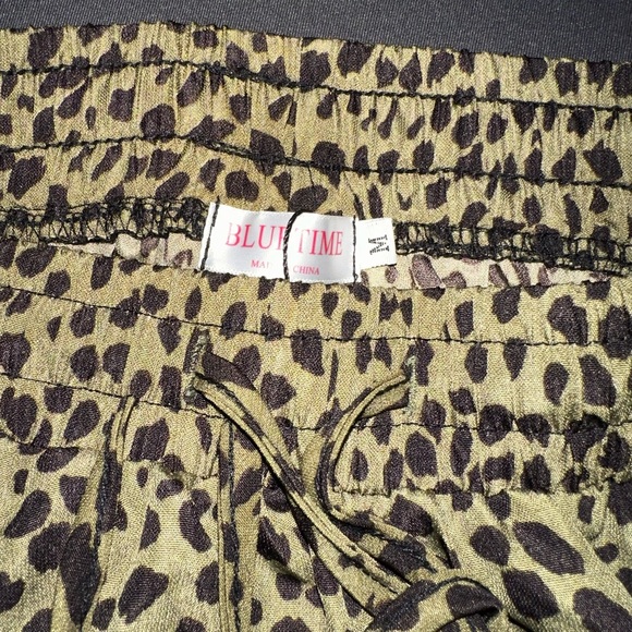 โ๏ธ๏ธ ๐ฏ๐๐๐ ๐พ๐๐๐๐๐๐
๐ด๐๐๐ ๐บ๐๐๐๐ โ๏ธ๏ธ - Picture 4 of 5